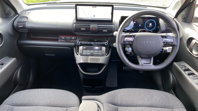 Hyundai INSTER 85kW 02 49kWh 5dr Auto Electric Hatchback